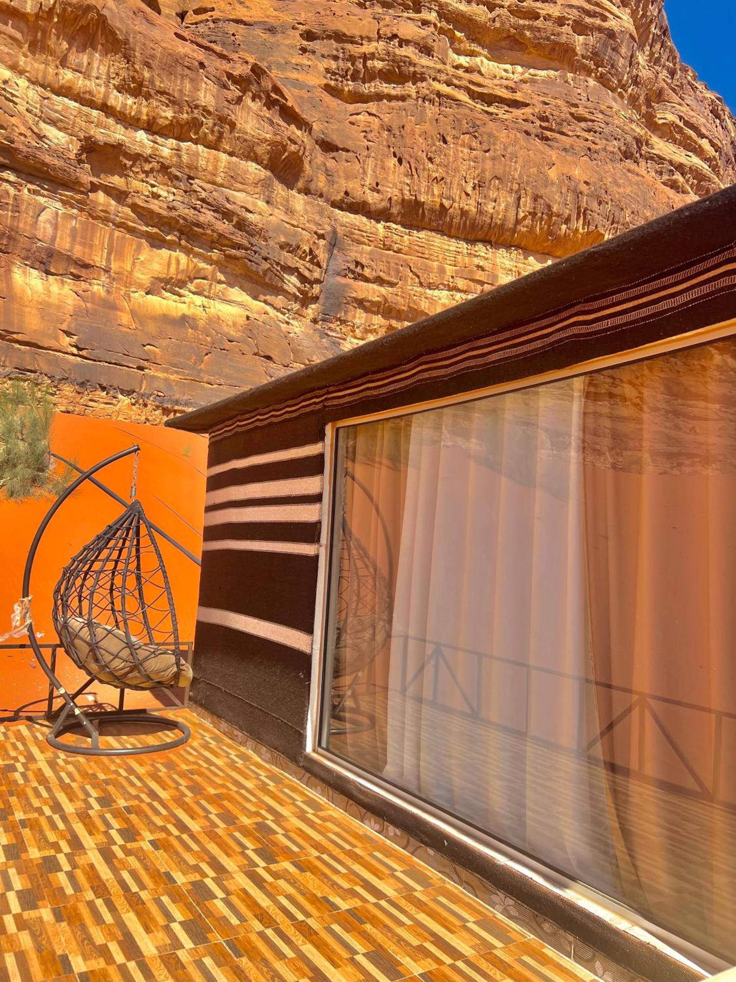 Rum Mountain Luxury Camp Aparthotel Wadi Rum Esterno foto