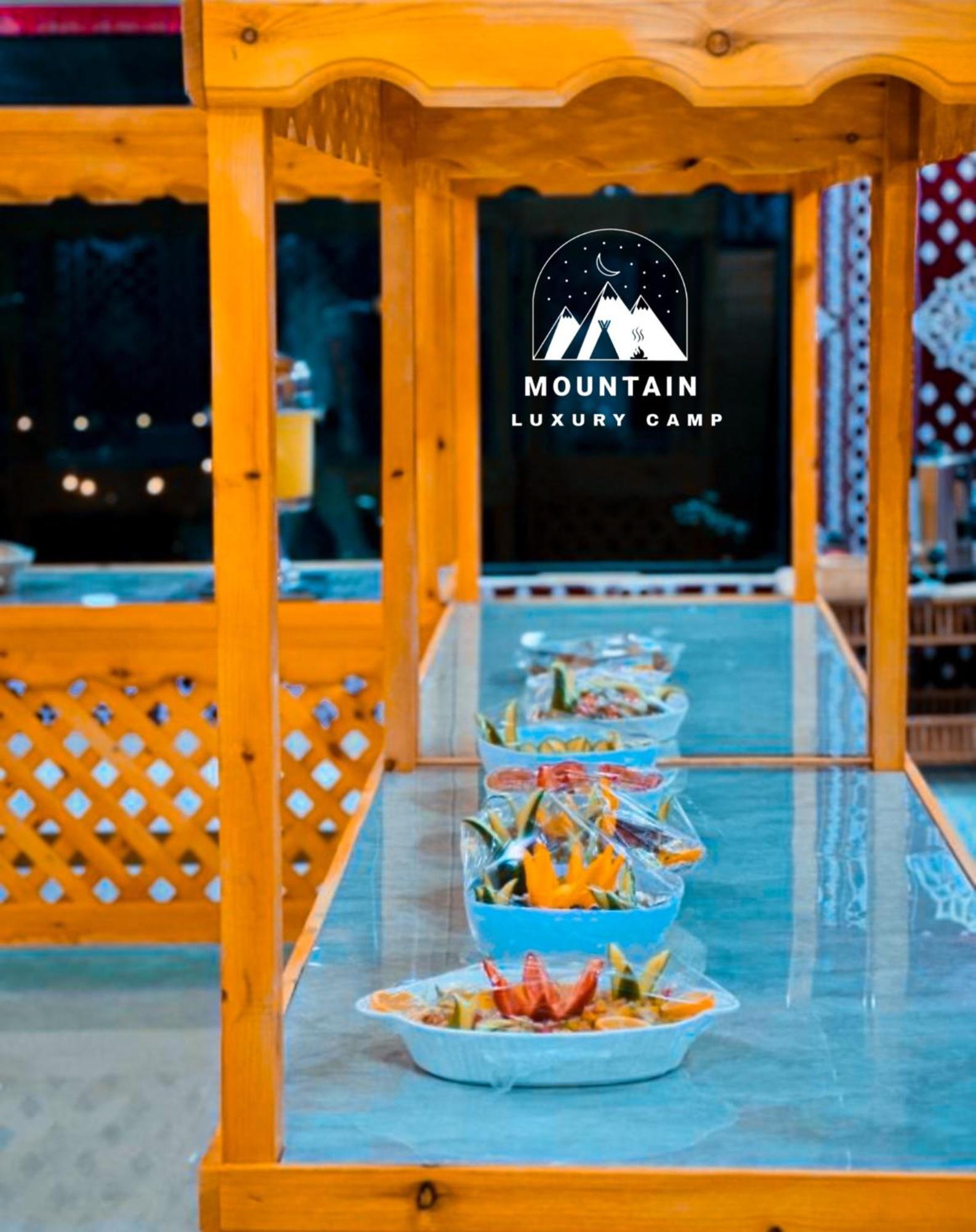 Rum Mountain Luxury Camp Aparthotel Wadi Rum Esterno foto