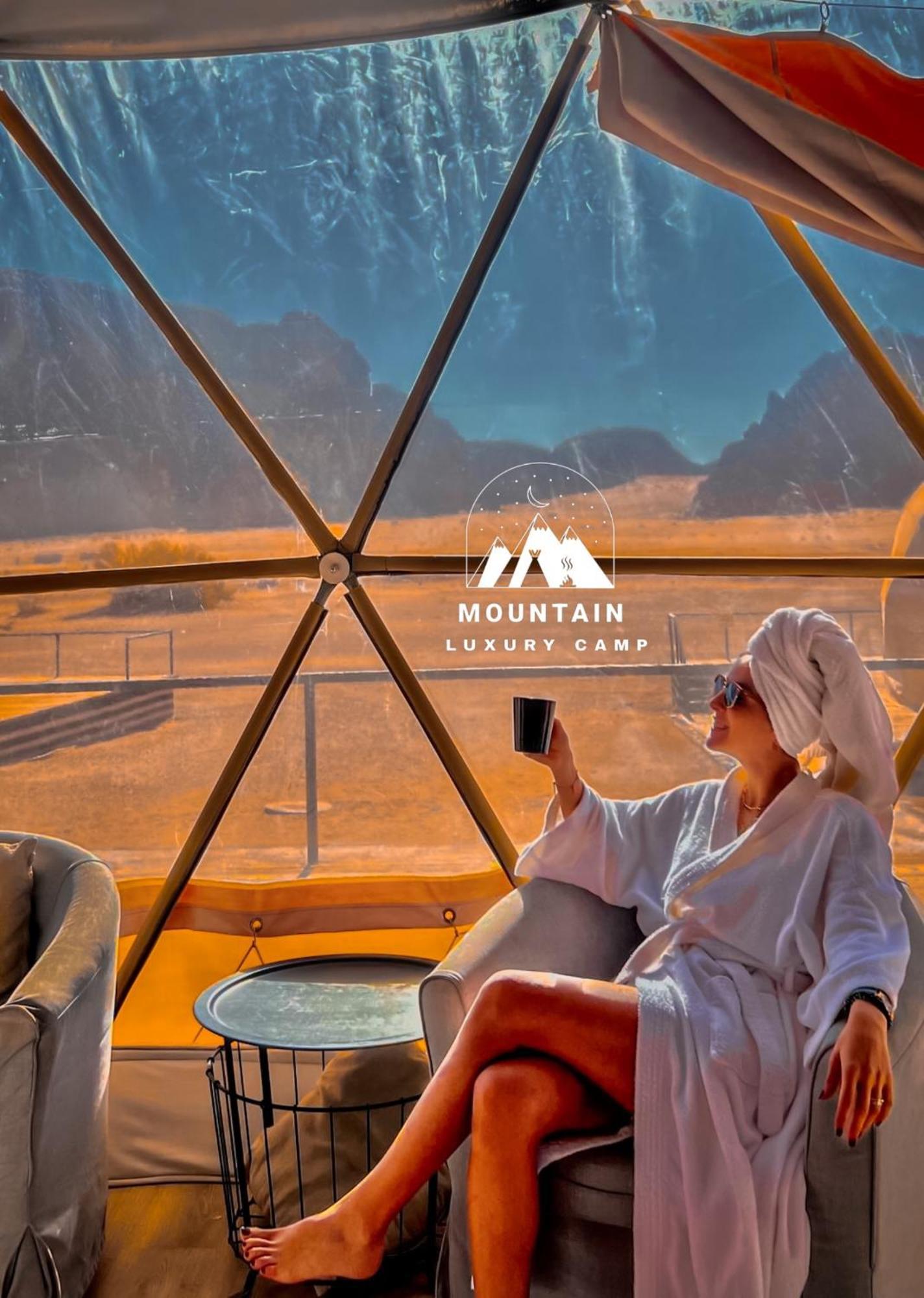 Rum Mountain Luxury Camp Aparthotel Wadi Rum Esterno foto